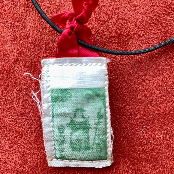 Artisan Antique SCAPULAR Necklace O/S - Picture 5 of 6